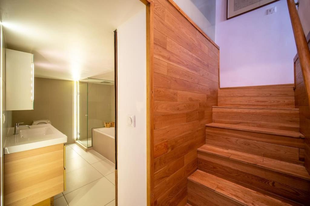 Air-Conditioned Loft In The Heart Of The Old Port มาร์กเซย ภายนอก รูปภาพ