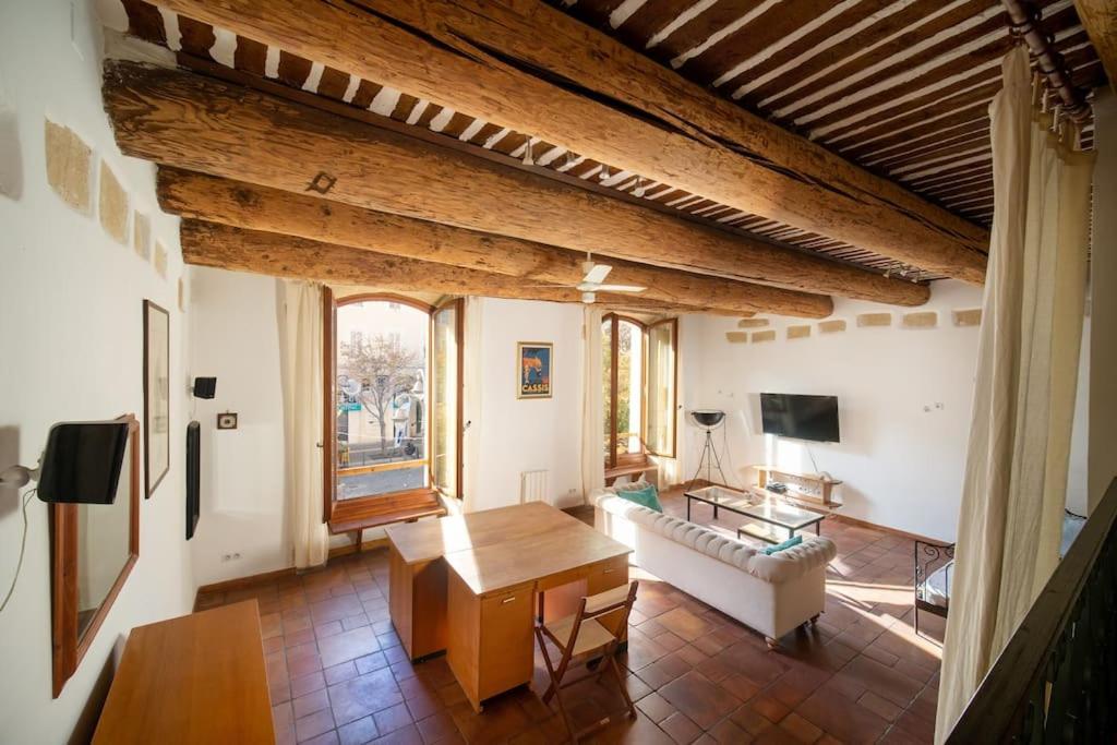 Air-Conditioned Loft In The Heart Of The Old Port มาร์กเซย ภายนอก รูปภาพ